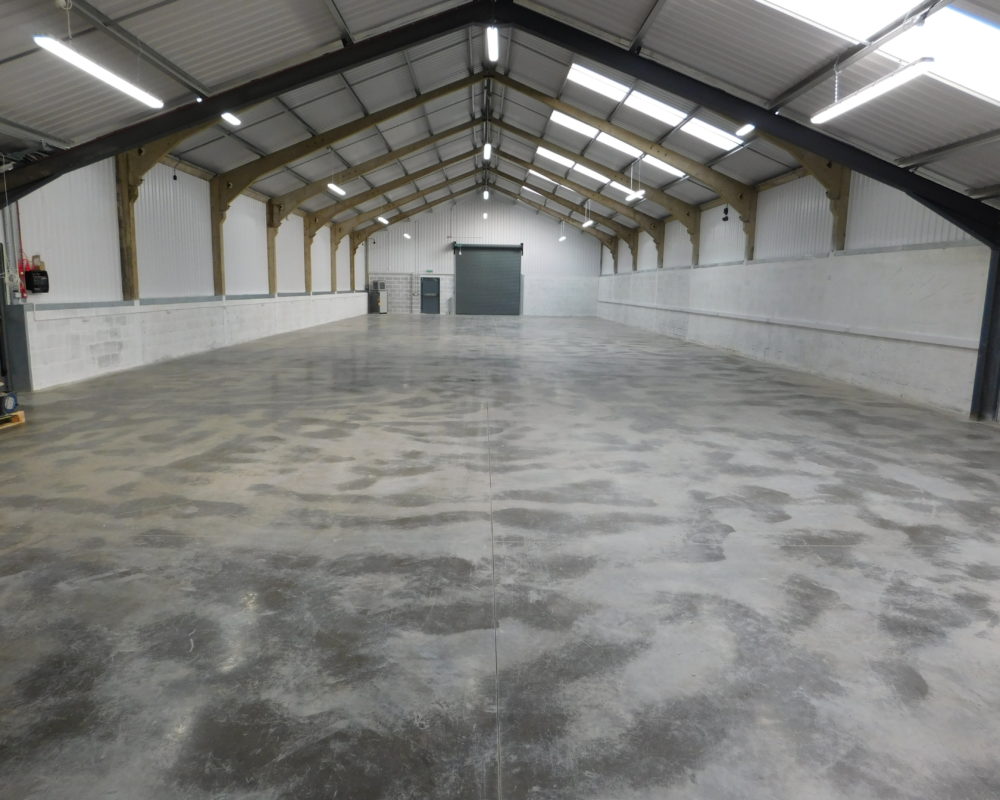 5 Barn Interior to front 5 Barn Interior to front